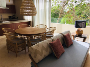 Departamento con alberca privada lock off, en Aldea Zama venta.