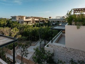 Departamento con alberca privada lock off, en Aldea Zama venta.