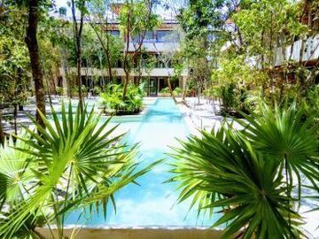 Departamento con alberca privada lock off, en Aldea Zama venta.