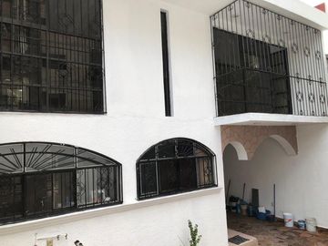 CASA A LA VENTA EN UNA DE LAS MEJORES ZONAS DE JIUTEPEC