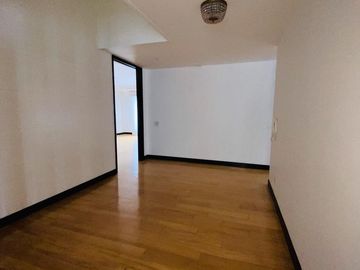 apartamento en venta en aguacatal. Cod V1290