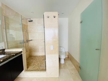 apartamento en venta en aguacatal. Cod V1290