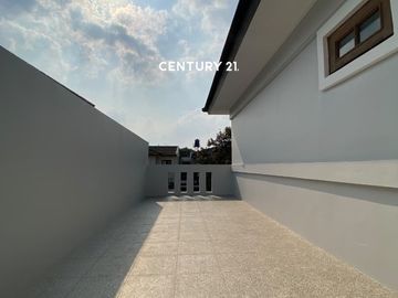 Dijual Rumah Renov Siap Huni Dalam Cluster Di Sektor 7 GB 18792