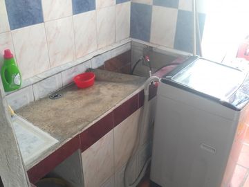 casa en venta en popular. Cod V10349