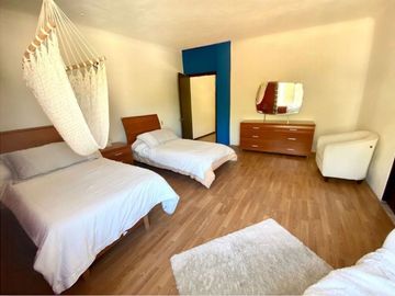 CASA EN PORTAL DEL HUAJUCO EN VENTA