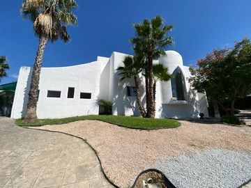 CASA EN PORTAL DEL HUAJUCO EN VENTA