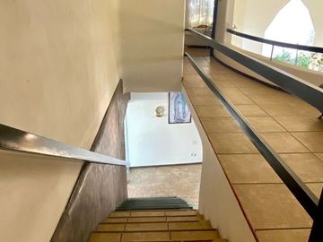 CASA EN PORTAL DEL HUAJUCO EN VENTA