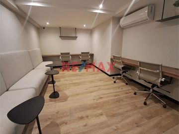 🌆Lindo Departamento Loft Amoblado en Alquiler - Miraflores 🏙️

Ubicado en Av. 28 de Julio - Miraflores ( Art28 ). Departamento con vista interna con