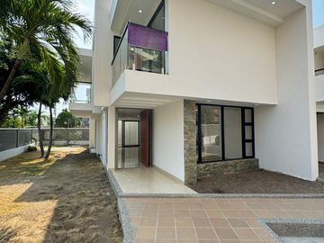 casa en venta en altos de riomar. Cod V91109