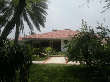 casalote en venta en sabanilla. Cod V13097