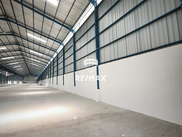 Gudang Delta Silicon di Cikarang