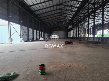 Gudang Delta Silicon di Cikarang