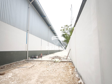 Gudang Delta Silicon di Cikarang