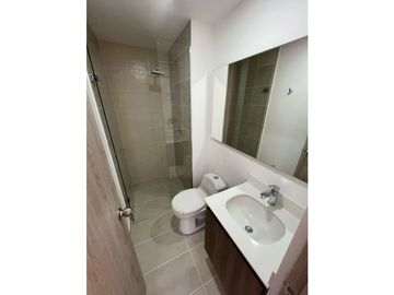APARTAMENTO MODERNO  CERCA A CC SAN DIEGO, MEDELLIN