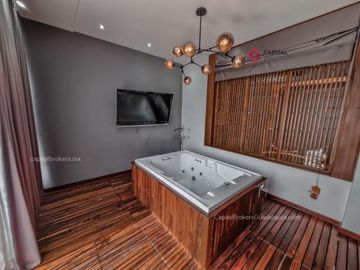 Casa de Lujo en Venta en Rinconada Del Bosque Zapopan