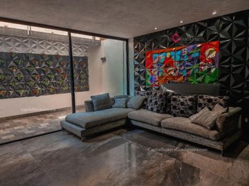 Casa de Lujo en Venta en Rinconada Del Bosque Zapopan
