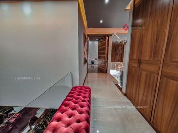 Casa de Lujo en Venta en Rinconada Del Bosque Zapopan