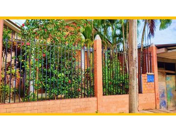 Casa Condominio en venta - Banda de Shilcayo