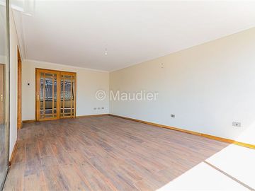 Departamento en Venta en El Golf