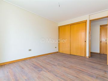 Departamento en Venta en El Golf