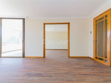 Departamento en Venta en El Golf