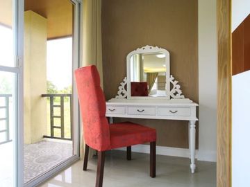 Modernly Furnished House for Sale in Tagaytay Heights