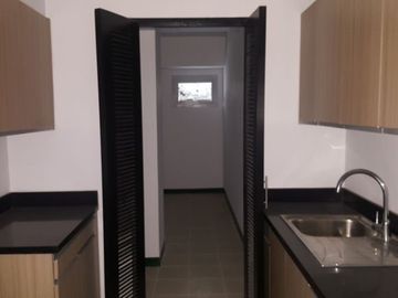 Two Bedroom Unit for Sale in Two Maridien BGC