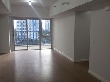 Two Bedroom Unit for Sale in Two Maridien BGC