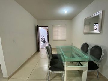 Se Vende Departamento en Candiles, Alberca, 2 Recamaras, Equipado, Oportunidad !