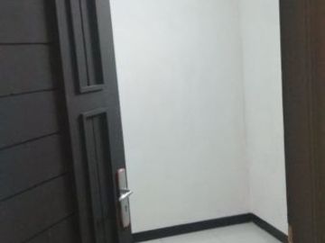 Dijual Mainroad Kostan & kios usaha Cingcin Soreang LT 251m&sup2; LB 161m&sup2; 8KT 10KM 4Kios usaha masuk mobil SHM IMB bisa KPR