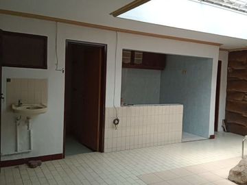 Dijual rumah siap huni sukomanunggal *TN