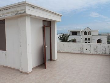 Se Vende Casa Cerca del Mar y Frente al Mar en San Pablo