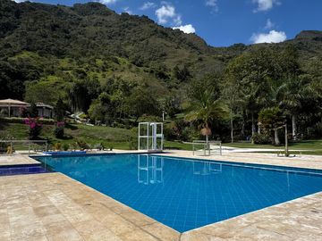 finca en venta en copacabana. Cod V12368