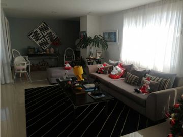 Venta, Apartamento Dúplex, Barrio Granadillo