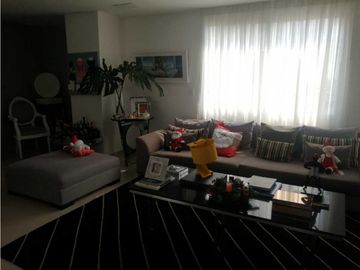 Venta, Apartamento Dúplex, Barrio Granadillo