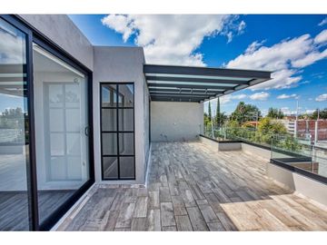Casa En Venta En Fraccionamiento Cerca De Camino Real
