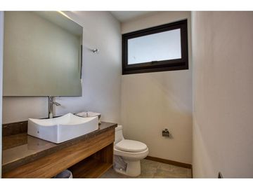 Casa En Venta En Fraccionamiento Cerca De Camino Real