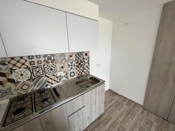 apartamento en arriendo en ciudad mallorquin. Cod A87730