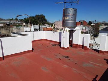 Casa en venta en Lanus Oeste