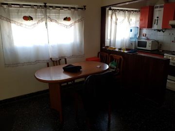Casa en venta en Lanus Oeste