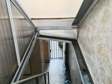 VENTA PH AL FONDO SIN EXPENSAS