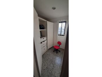 SE VENDE CASA DE DOS PISOS EN LOS LAURELES DE MONTERIA