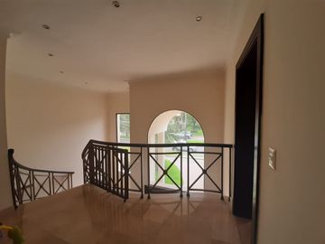 VENTA DE AMPLIA CASA EN URBANIZACION VISTA AL PARQUE VIA A SAMBORONDON