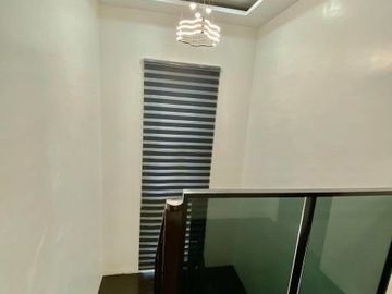 HOUSE AND LOT FOR RENT with pool  IN ANGELES CITY NEAR CLARK