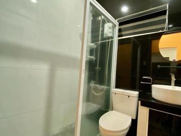 HOUSE AND LOT FOR RENT with pool  IN ANGELES CITY NEAR CLARK