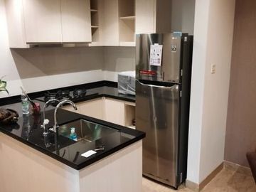 DIJUAL APARTEMEN FULL FURNISHED DI APARTEMEN BRANZ BSD LANTAI 9