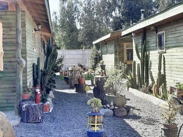 Sitio en venta con cabañas en en El Quisco