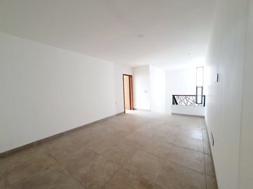 Casa en VENTA con ALBERCA Esquina FRACC PUNTA TIBURON