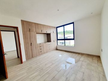 Casa en VENTA con ALBERCA Esquina FRACC PUNTA TIBURON