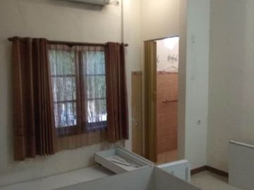 Rumah Rungkut Asri Surabaya 1.85 M
